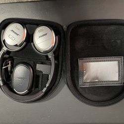 MAKE OFFER - BOSE QuietComfort Noise Cancelling Headphones 