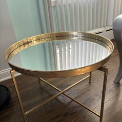 Round Coffee Table 