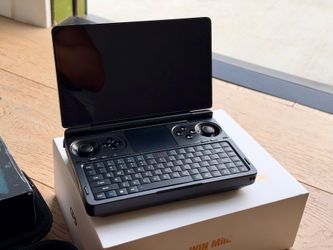 GPD Win Mini 2024 Handheld PC, Ryzen 7 8840U, 32GB RAM, 2TB SSD + Case and Grip