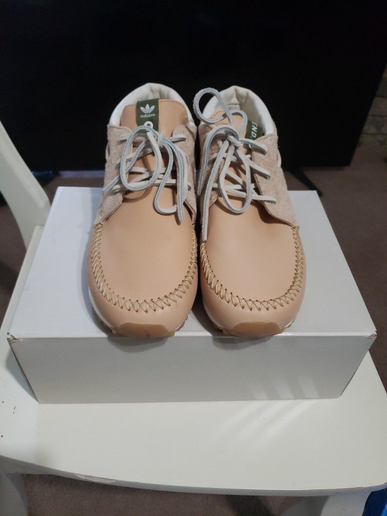 Adidas ZX 700 Boat END for Sale in Arlington, TX - OfferUp