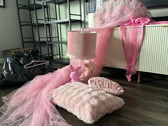 pinkalicious girls bedroom decor