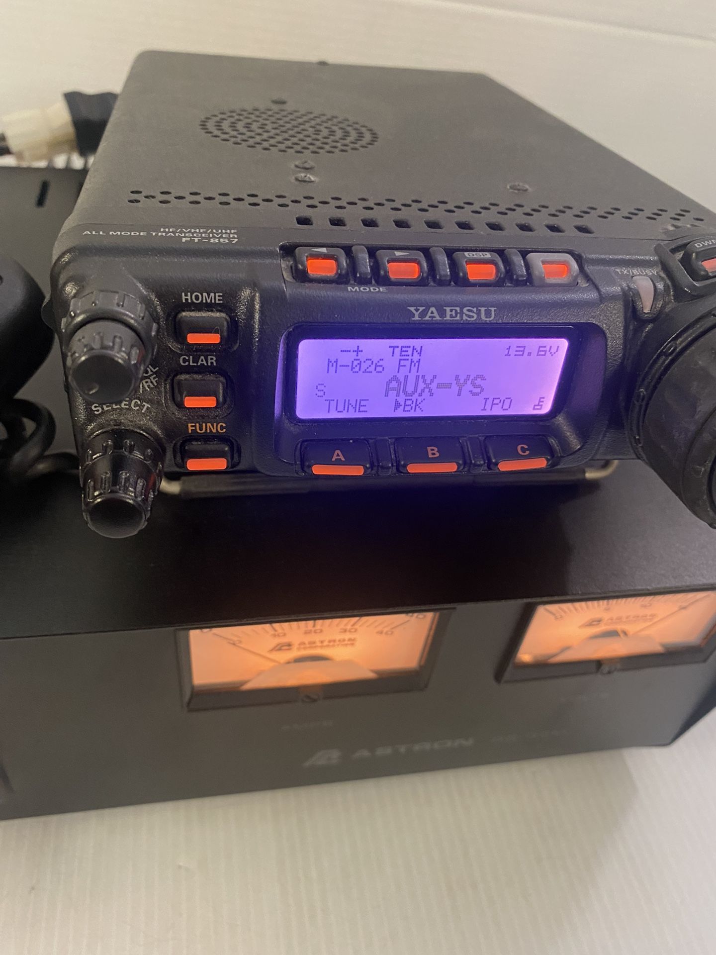 Yaesu FT-857 100w HF VHF UHF Mobile Transceiver, MH-59 Mic, W/ Astron ...