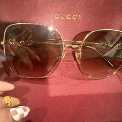 GUCCI Gold ombré Perfect Condition. 