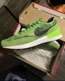 Nike Waffle One Electric Size 14