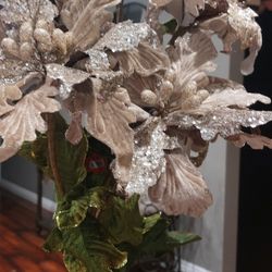 5 Christmas Flowers Decoration Gold Velvety Material 