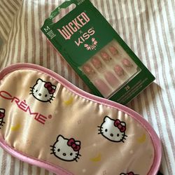 Press on nails and hello kitty sleeping mask
