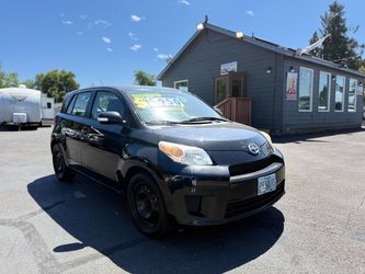 2010 Scion xD