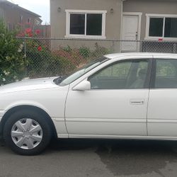1998 Toyota  Camry  Le