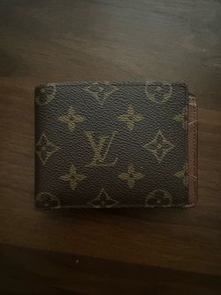 LV Wallet 100000% Authentic