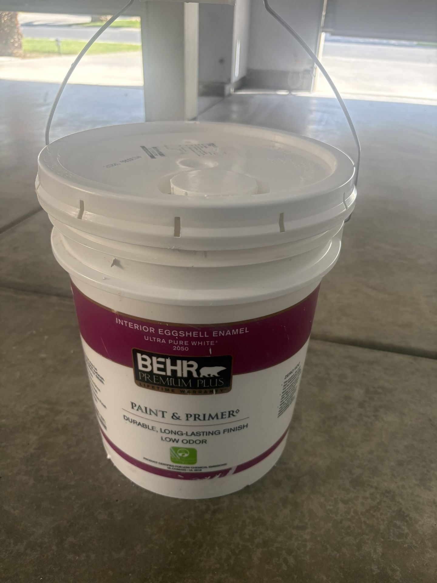 5 Gallon Paint & Primer Ultra Pure White 