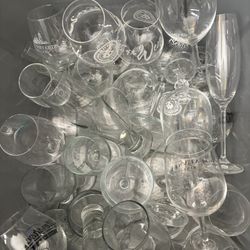 Lots Of Wine Glasses $1 Each 