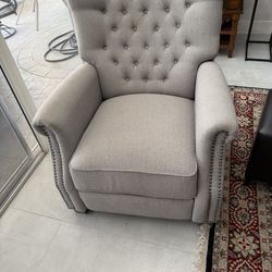 Recliner