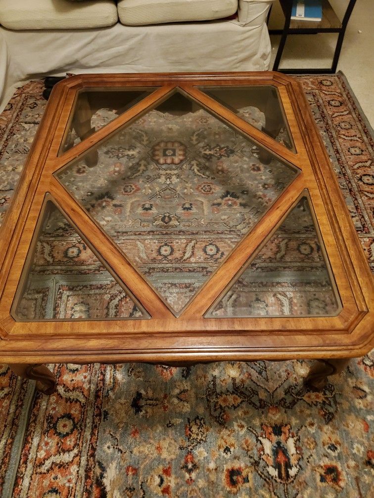 Center Table Excellent Condition Like New