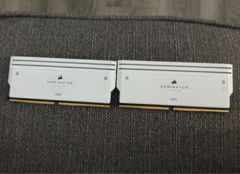 Corsair Dominator Titanium DDR5 RAM 32 GB
