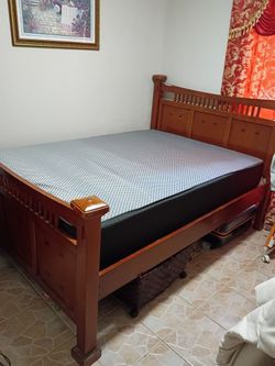 Full size Bed