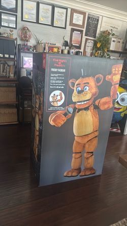 Five Nights at Freddy's Empty box