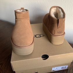 Size:7 New Women Classic Ultra Mini Platform UGG Boots  Talla:7 Botas UGG Nuevas De Plataforma    Oxnard, CA 93033 $100