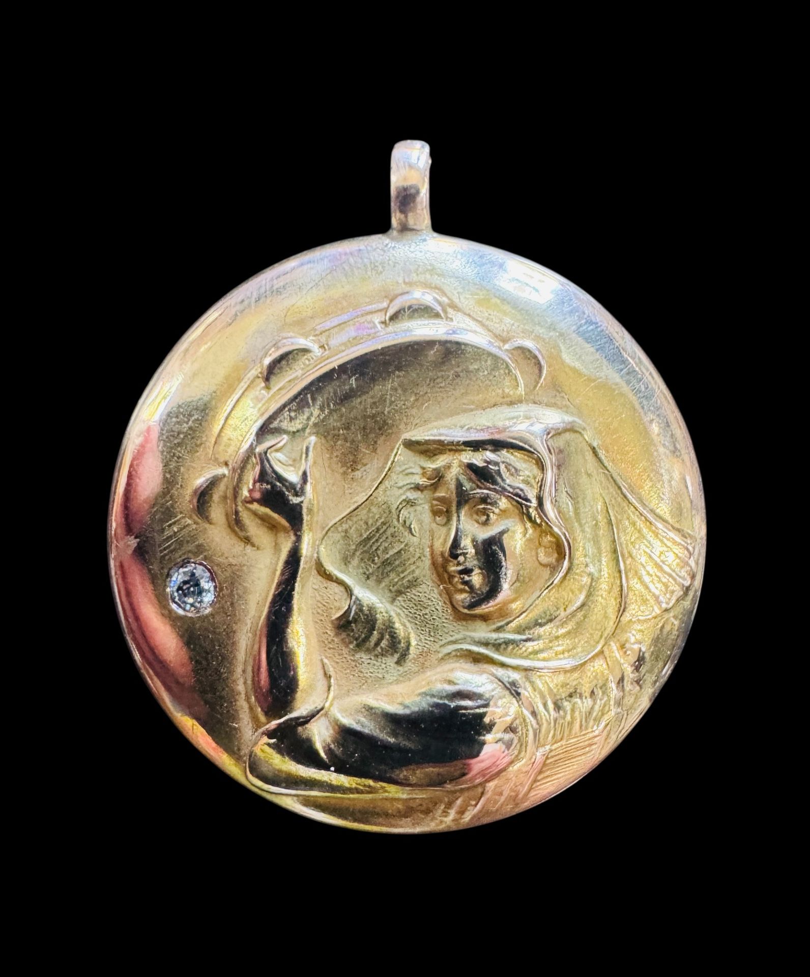 10kt Gold Diamond Antique Pendant (Pendant Only)