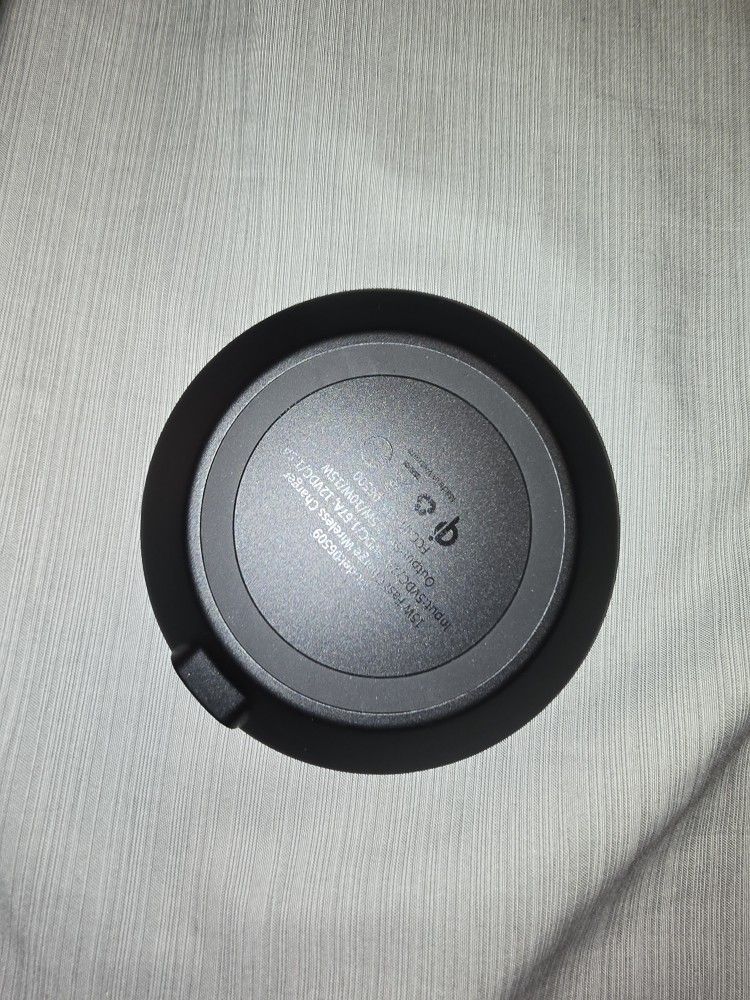 Wireless Charging Pad W/cord