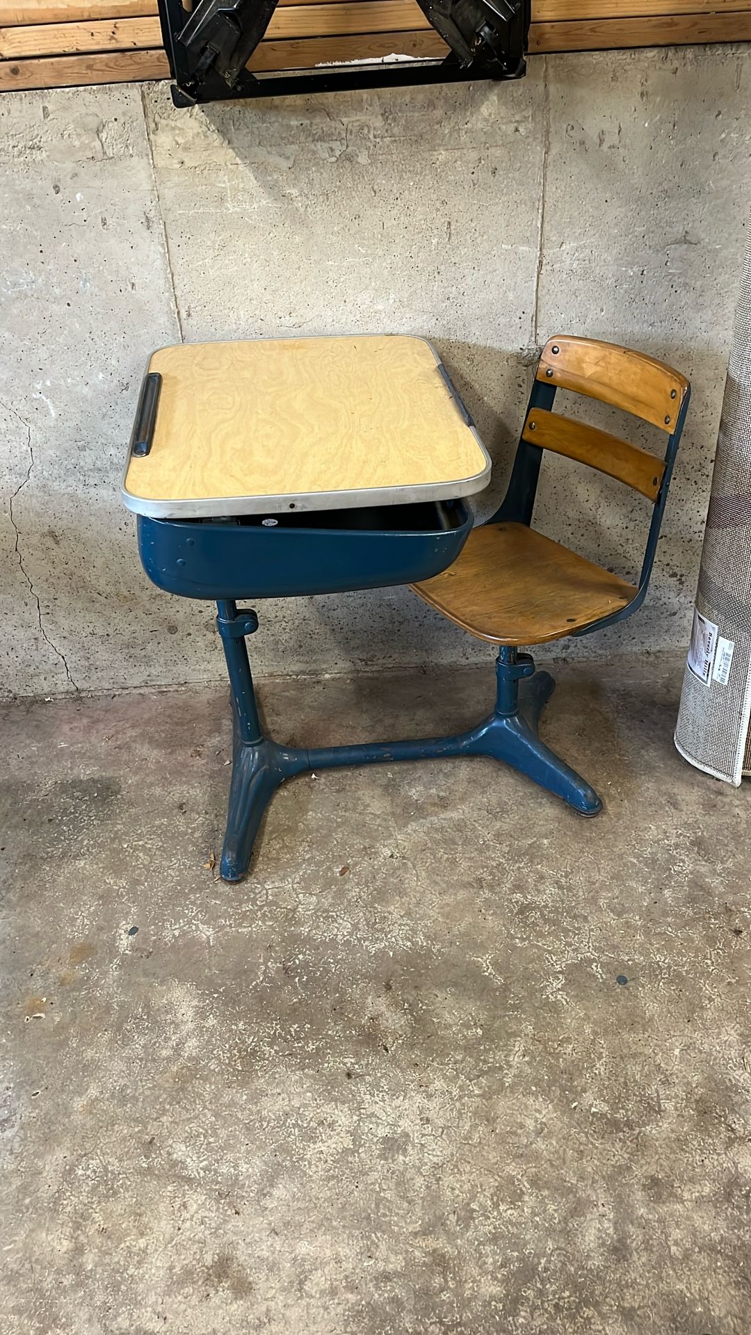 School desk
