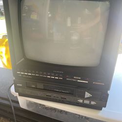 Vintage Lloyds TV/VCR Combo with Case