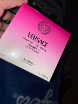 Versace perfume