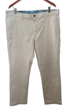 TOMMY BAHAMA Chino Pants Flat Front Khaki Pants Men’s Size 38x30