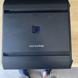 Alpine 4 Channel Amp