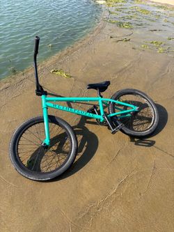 We the people bmx bike