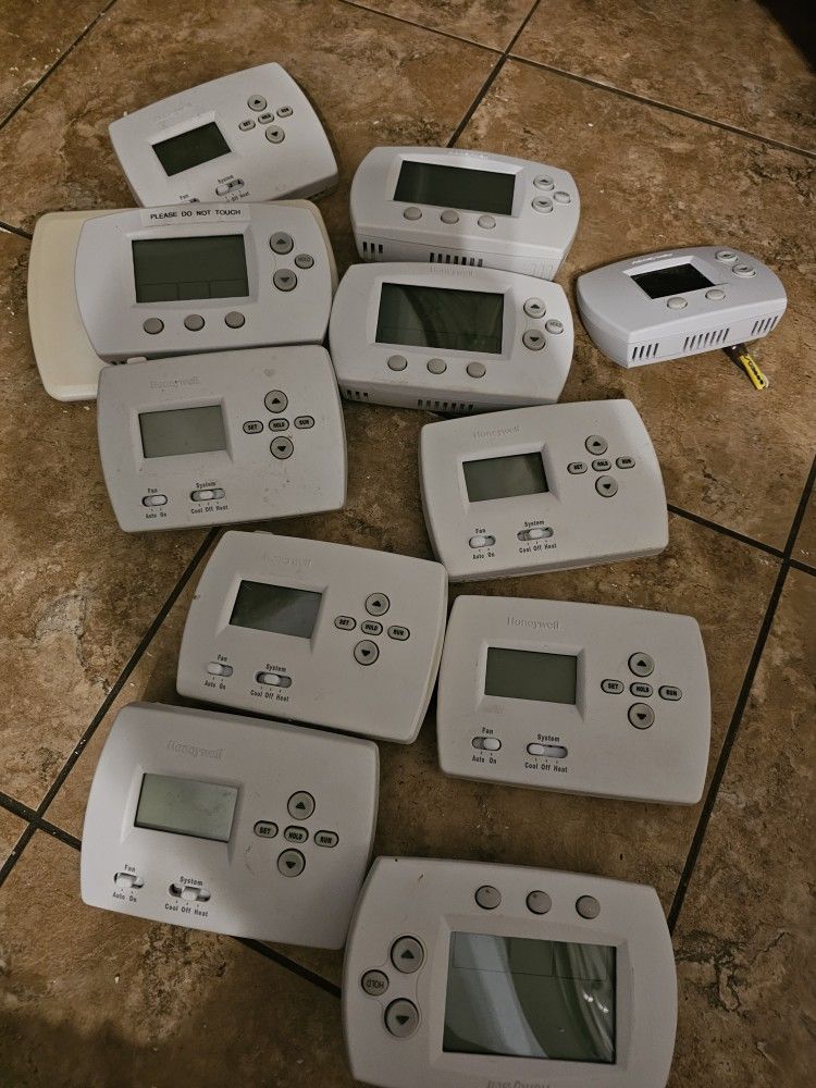 Programable Thermostat 5-2 Different Brands