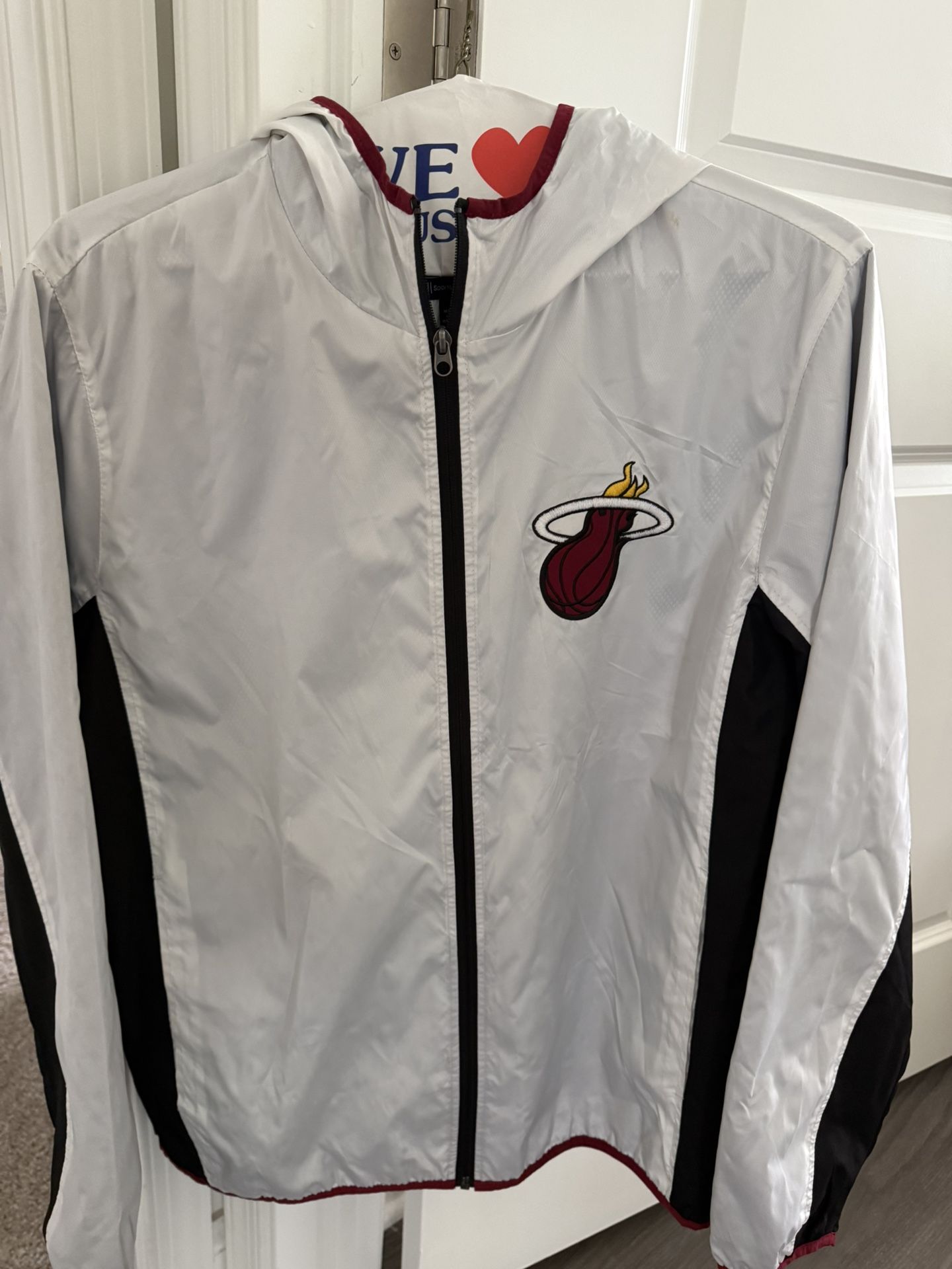 Miami Heat Men's White Windbreaker Size Medium