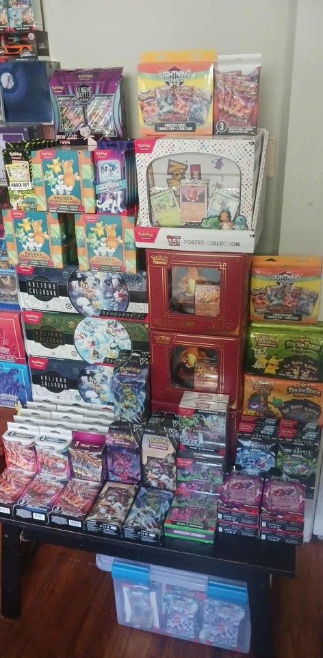 Pokemon Sealed Collections 
