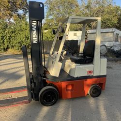 Nissan Forklift 
