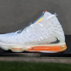 LeBron 17 Future Air