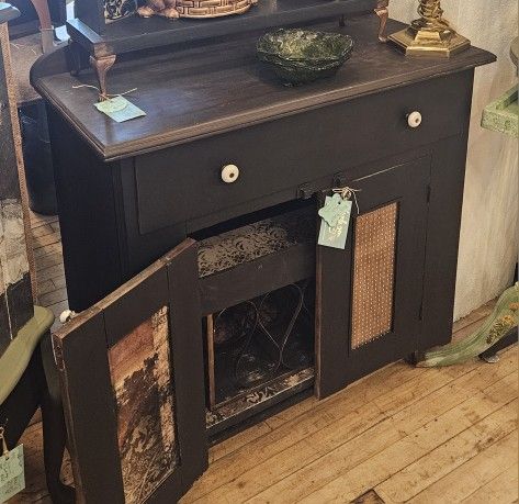 Coffe Bar/ Tray And Wine Holder Included