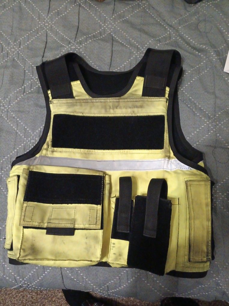 Safe-Life Defense: 'HI-VIS' Large, Plate Carrier