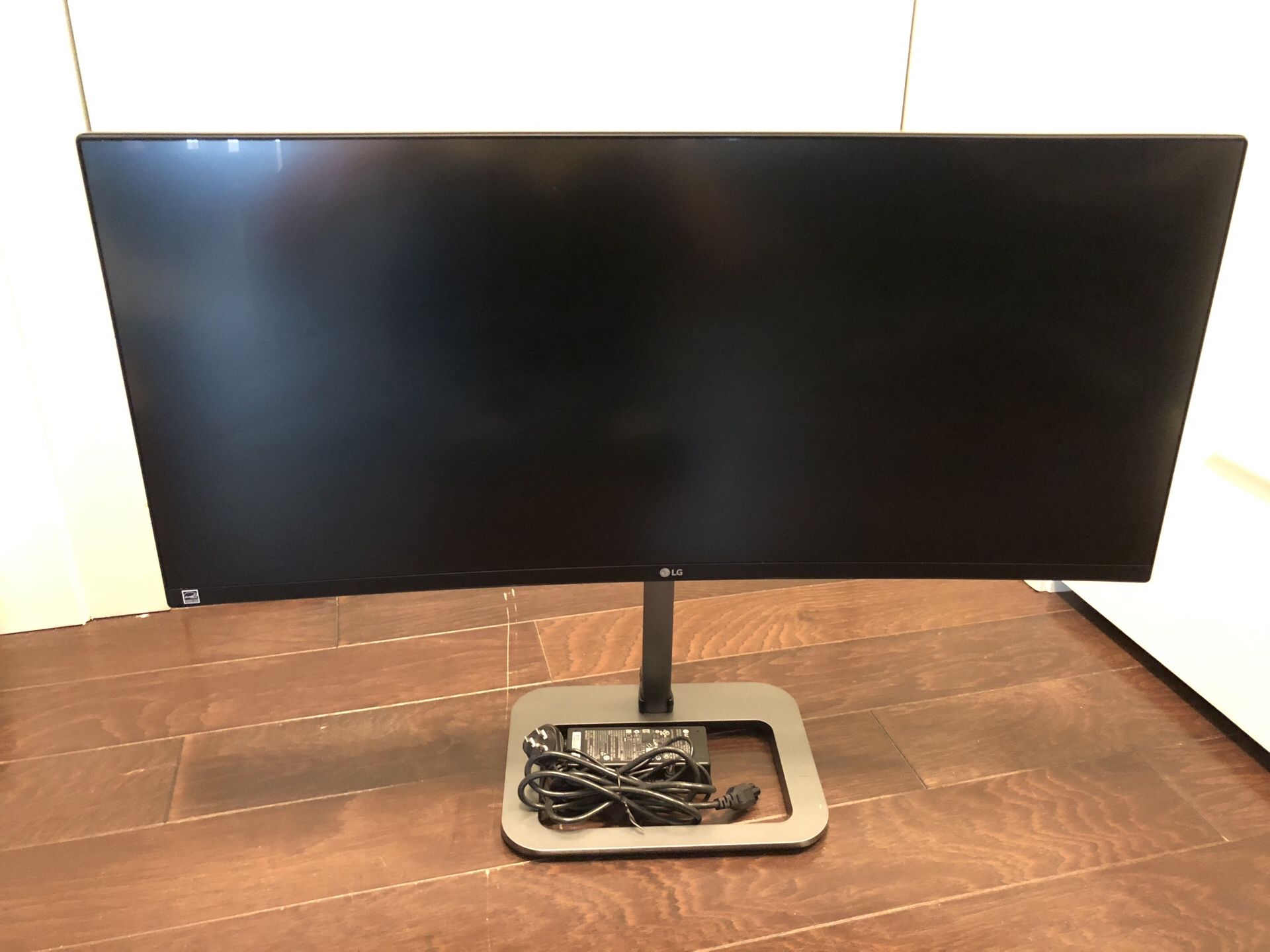 LG 34-inch Ultrawide Monitor 34UC87C-B 3440×1440