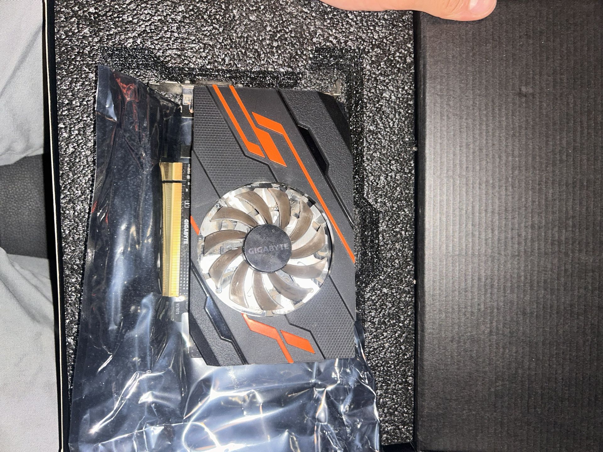 GeForce Gt1030 Graphics Card