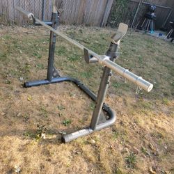 WEIDER SQUAT RACK/ SAFETY HOOKS/ 2 STORAGE HORNS.     7' 45LB OLYMPIC BAR WITH CLIPS 
11525 S HALSTED DUNKIN DONUTS/7111 S WESTERN WALGREENS 
120$ CAS