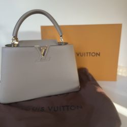 Louis Vuitton Capucines 