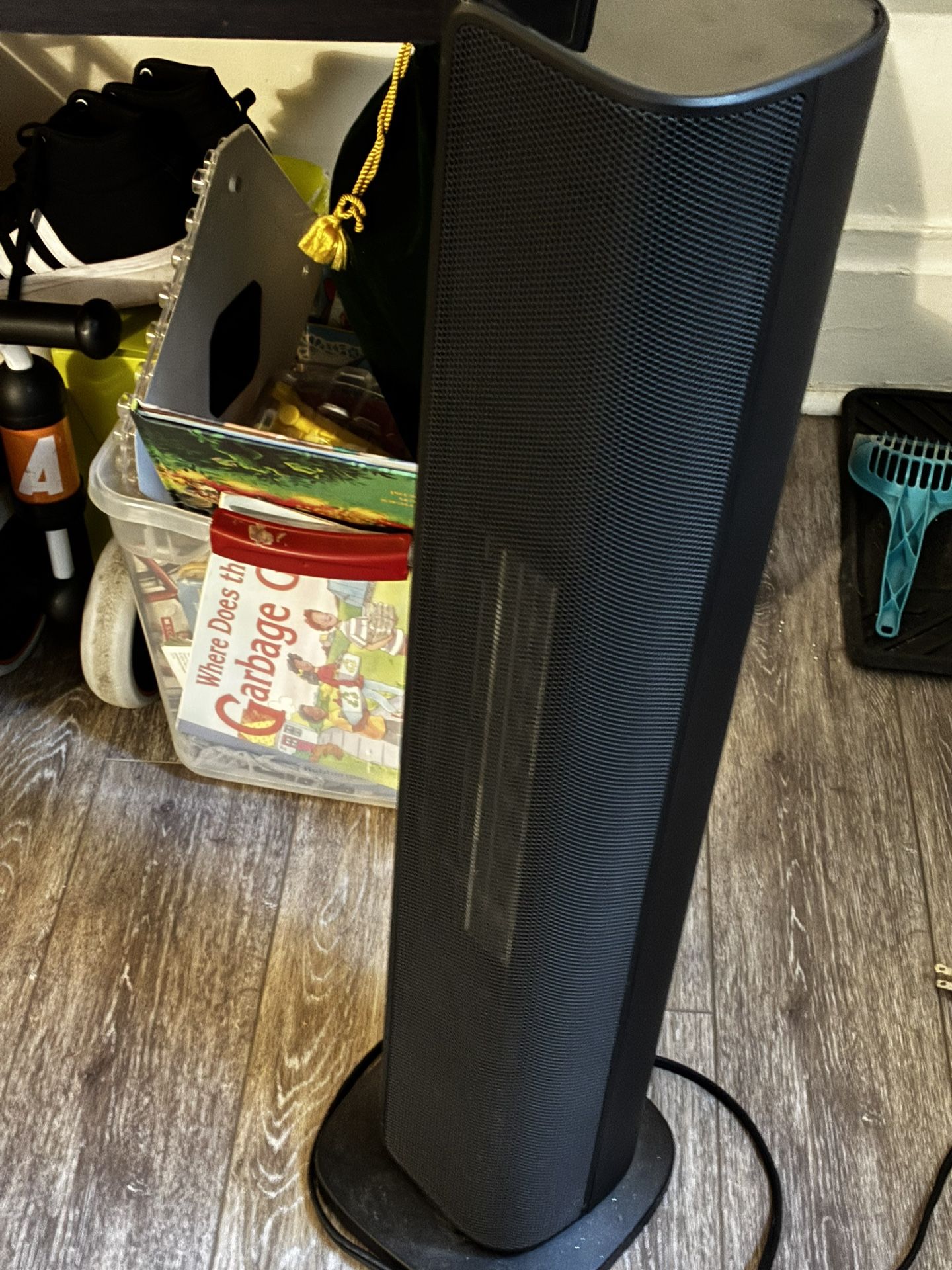 SPACE HEATER WITH REMOTE