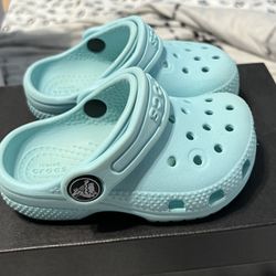 Crocs Toddler Size 5c 