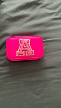 A jewelry case