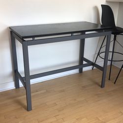 BAR TABLE PICK UP TODAY