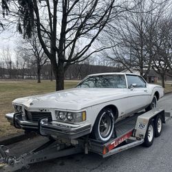 1972 Buick Riviera 
