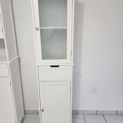 Storage cabinet