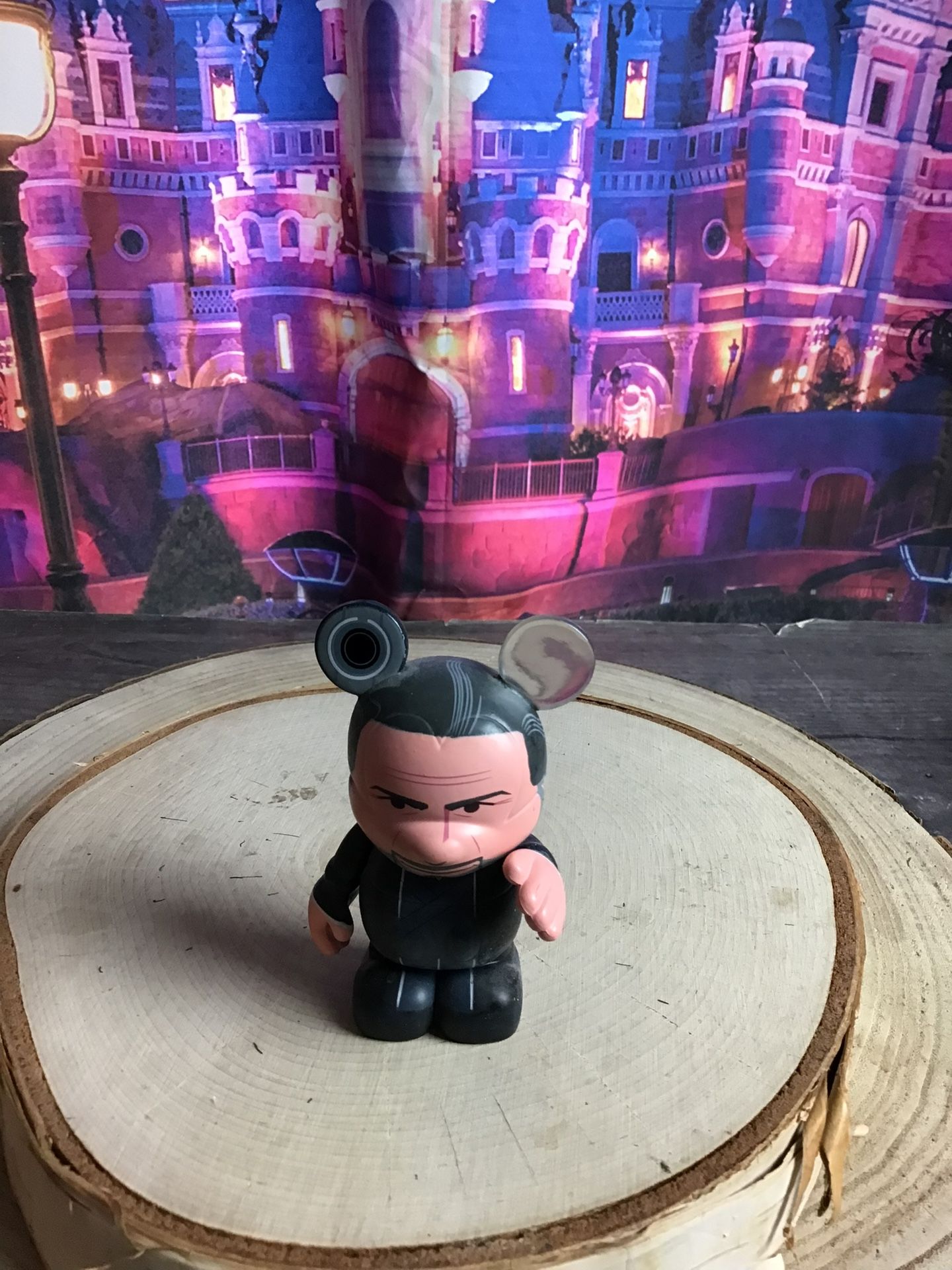 Disney Vinylmation 3” Tron Legacy Kevin Flynn Artist Thomas Scott