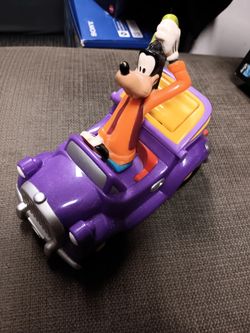 Mattel Disney goofy car