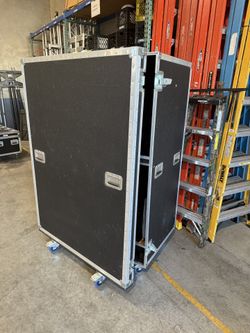 Big Tall Roadcase!
