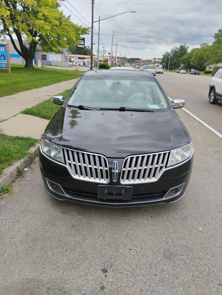 2010 Lincoln MKZ